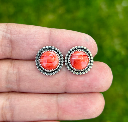 Spiny Oyster Earrings